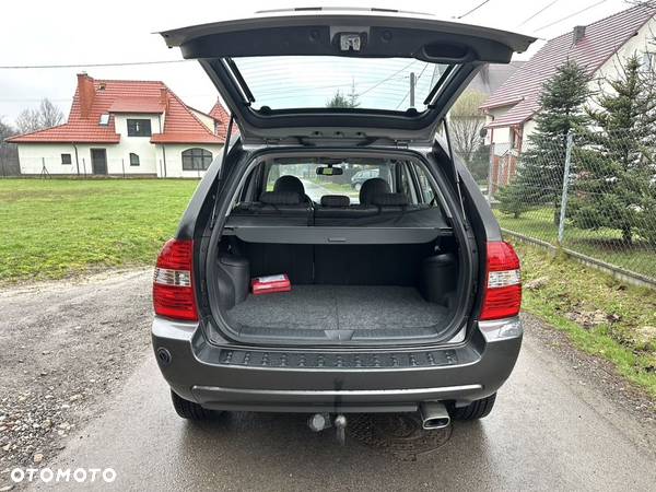 Kia Sportage 2.0 Expedition + - 33