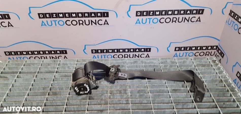 Centura Stanga Spate Land Rover Discovery 3 2004 - 2009 SUV 4 Usi (444) - 2