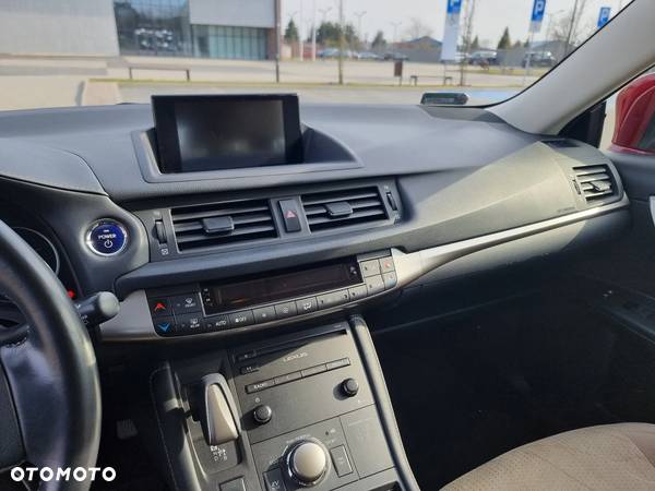 Lexus CT - 20