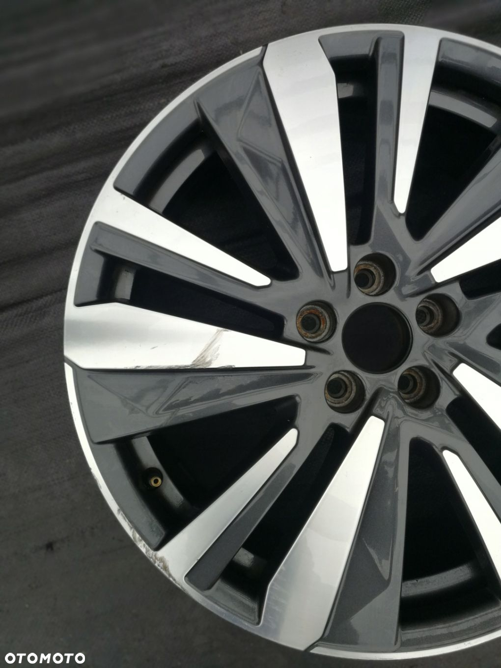 PEUGEOT 3008 5008 FELGA 9809685477 7,0X19 5X108 ET38 - 2