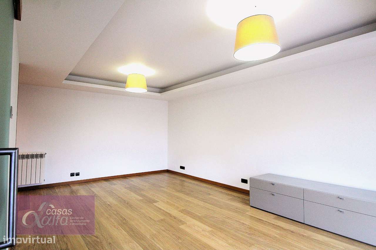 Apartamento T2 em Condomínio Fechado  Leiria - Grande imagem: 4/19
