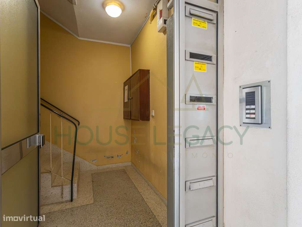 Apartamento T1 - Senhora da Hora-29
