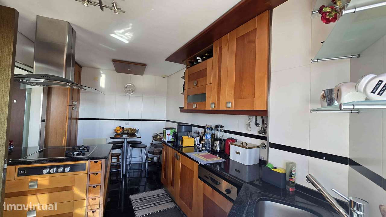 Apartamento T1 com ar condicionado e elevador-5