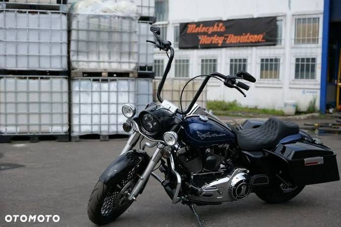 Harley-Davidson Touring Road King - 2