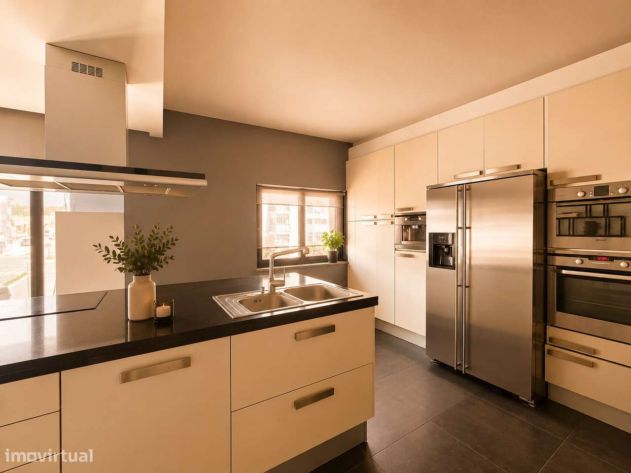 Apartamento T5 Duplex | A poucos passos da St. Julian’s School | Mais-9