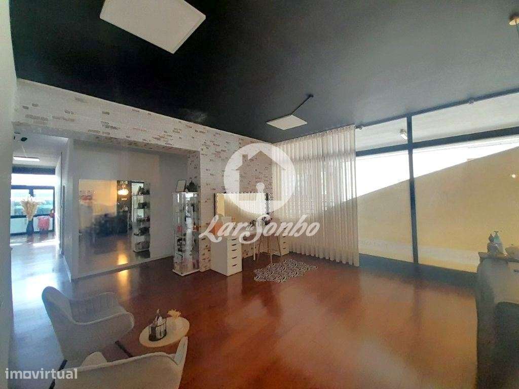 Loja em Barcelos - Grande imagem: 2/5