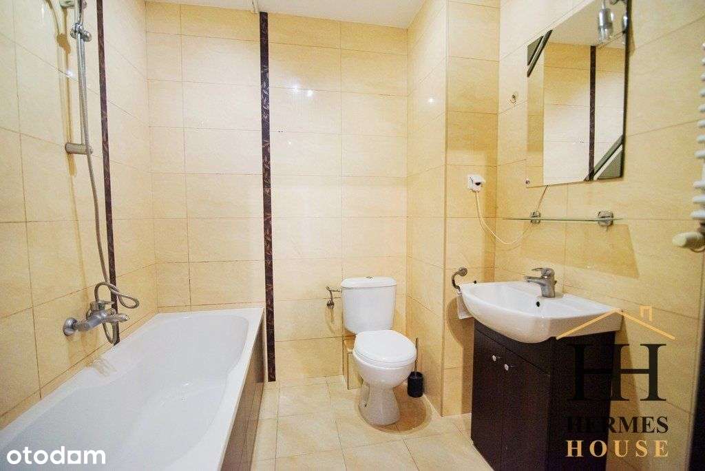 Trzy pokoje w nowym budownictwie, Węglinek-8