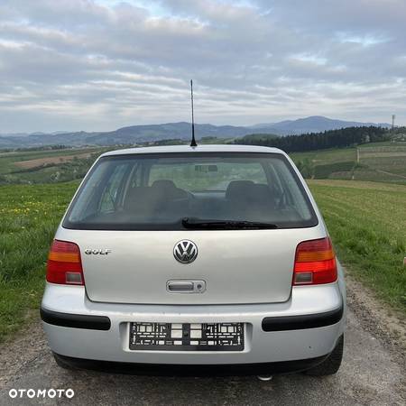 Volkswagen Golf IV 1.4 16V Comfortline - 5