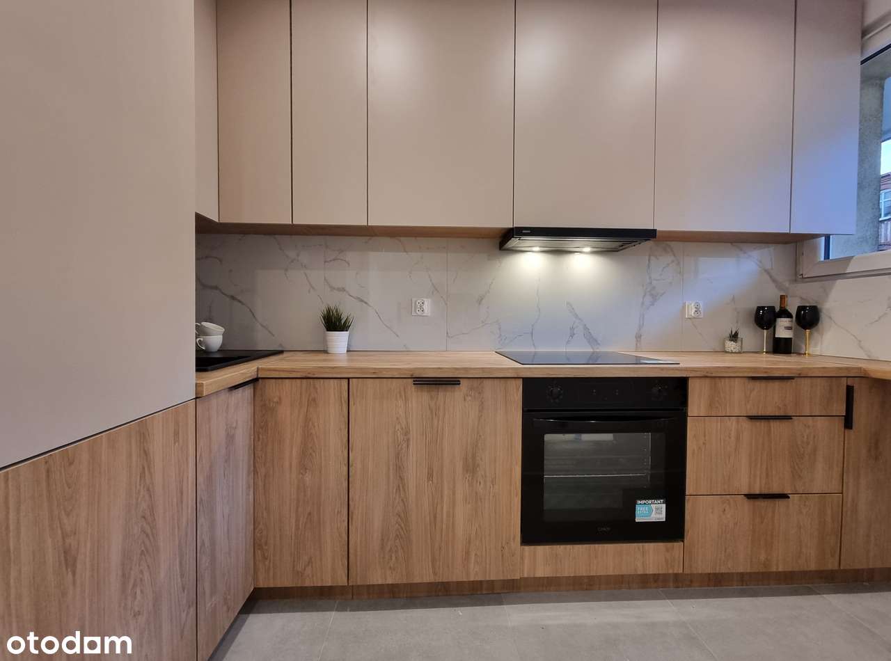 | 1 piętro + Balkon | 3x Pokoje | Po remoncie z nowym AGD |-5