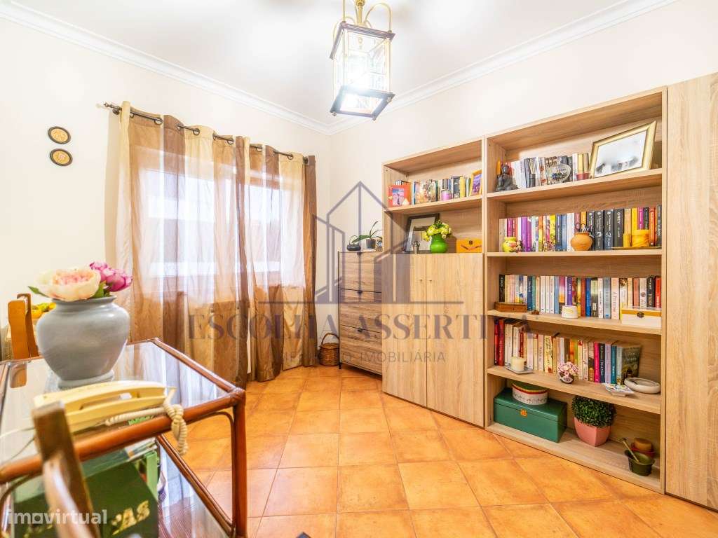 Elegância e Exclusividade na Aroeira - Moradia com Piscina, Jardim ...-13