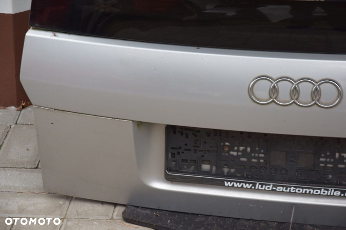 Audi A2 Klapa tylna z szybą srebrna S-LINE LY7W - 3