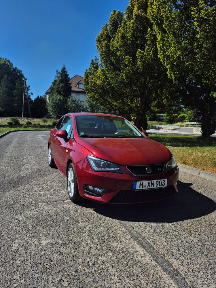 Seat Ibiza IV (2008-2017) SC 2.0 TDI CR FR 2012