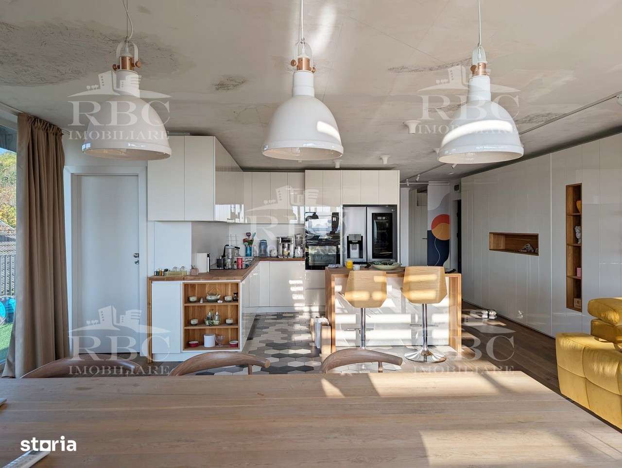 Penthouse superb cu terasa  in supr totala de 399 mp in Grigorescu-4