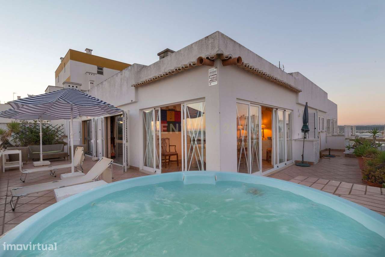 Apartamento T3 com Vista Mar em Portimão, Faro-1