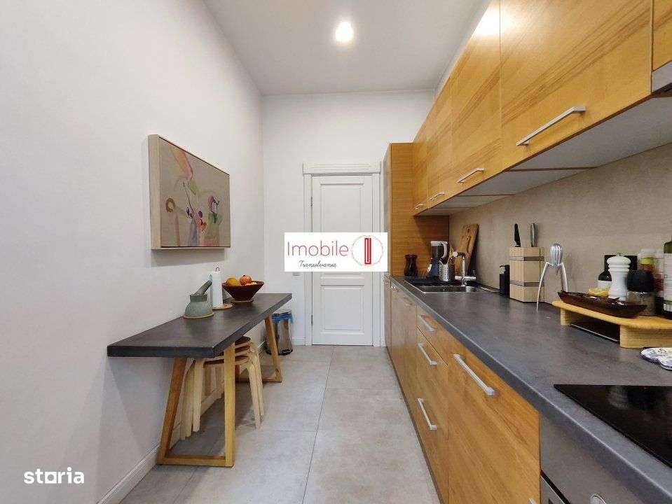 Apartament 2 camere Ultracentral | Palatul Sebestyen-12