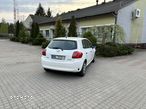 Toyota Auris 1.33 VVT-i - 5