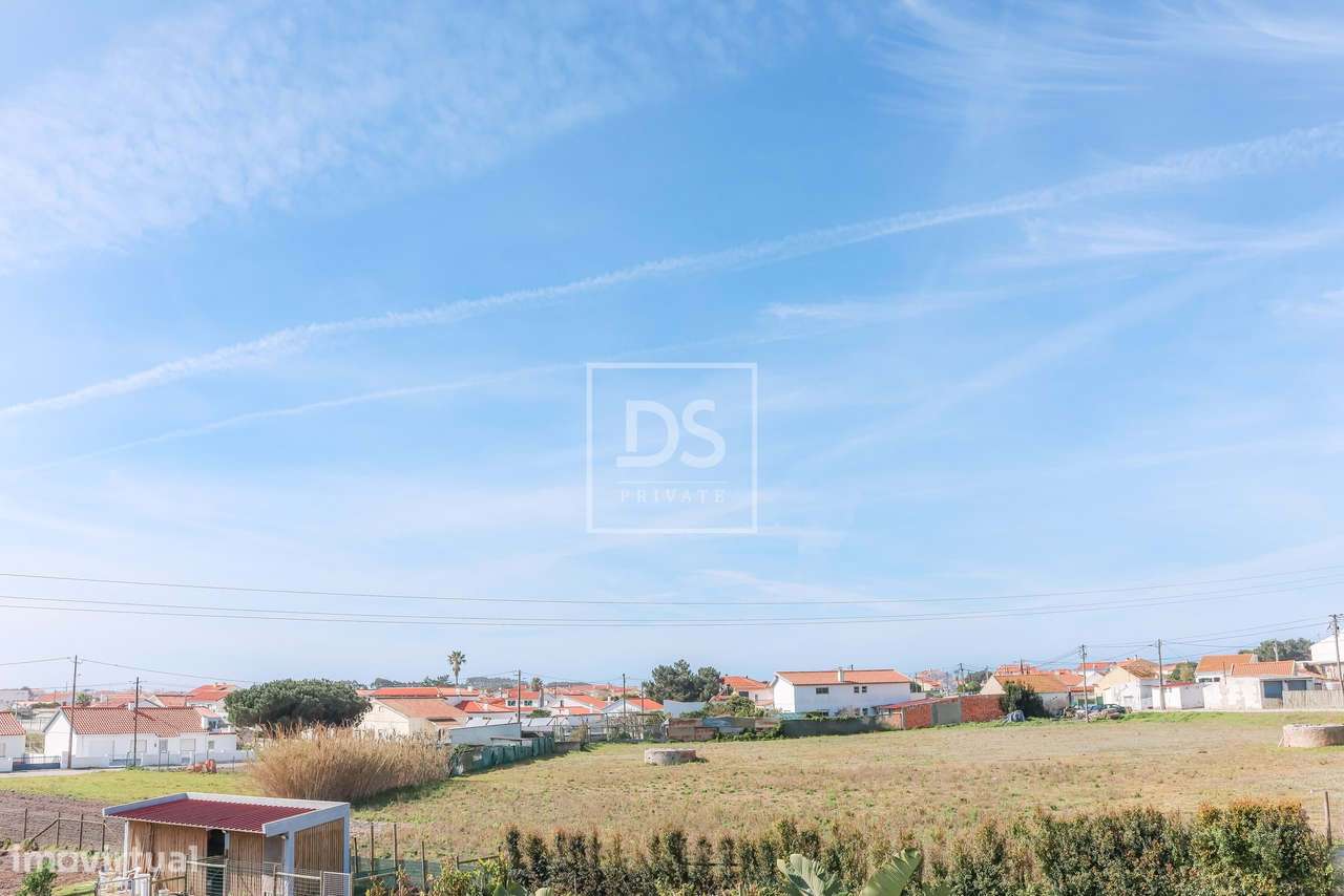 Moradia Moderna  T3 em Condomínio  - Próxima da Praia de Santa Cruz-27