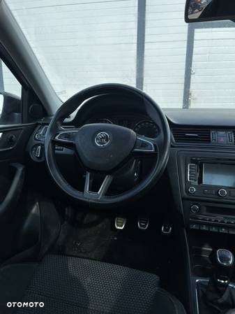 Skoda RAPID 1.6 TDI Ambition - 3