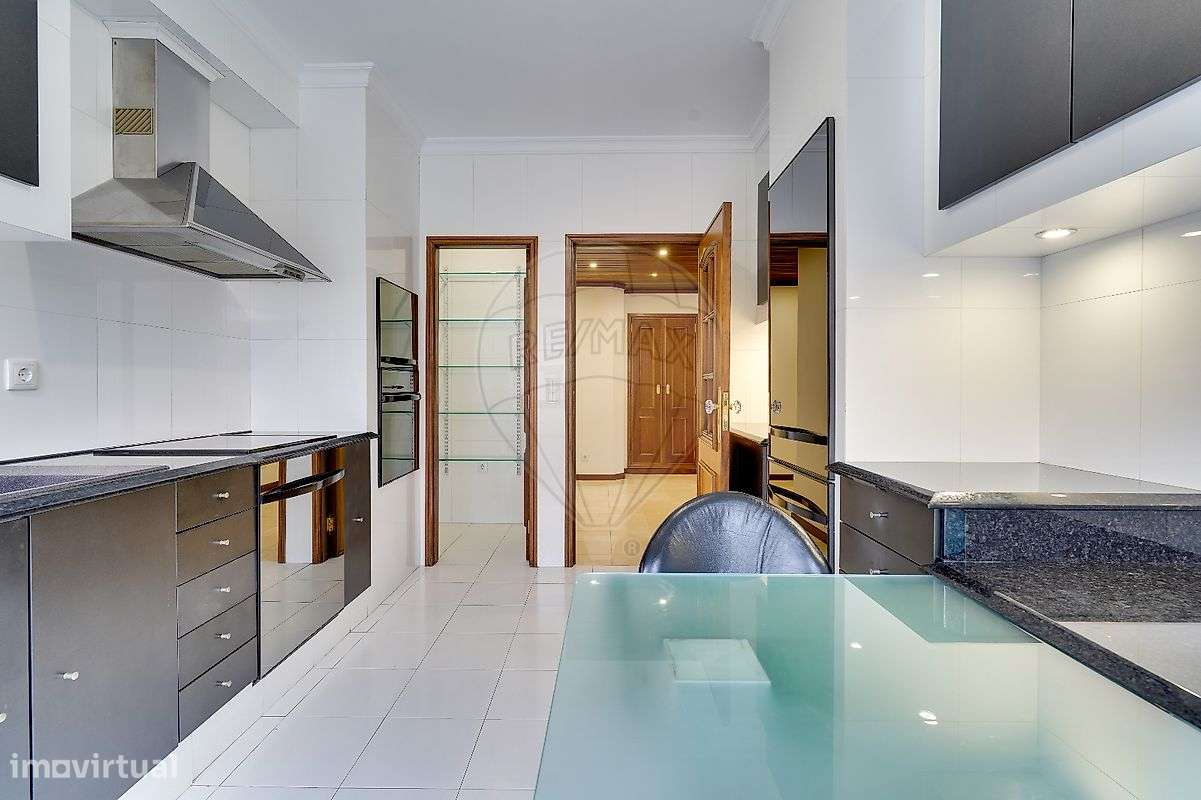 Apartamento T4 para arrendamento - Grande imagem: 4/50