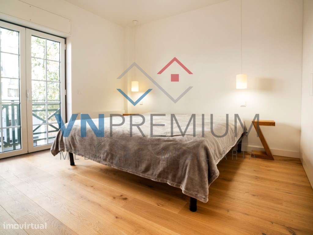 Belíssimo apartamento totalmente remodelado com materiais topo de gama-30