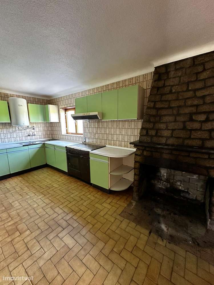 Imóvel de banco : escritura ao abrigo do simplex-29