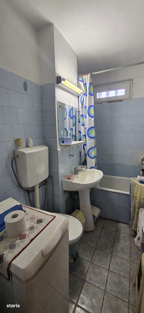 Apartament 3 camere,balcon inchis,etaj2,Terezian -Sibiu-5