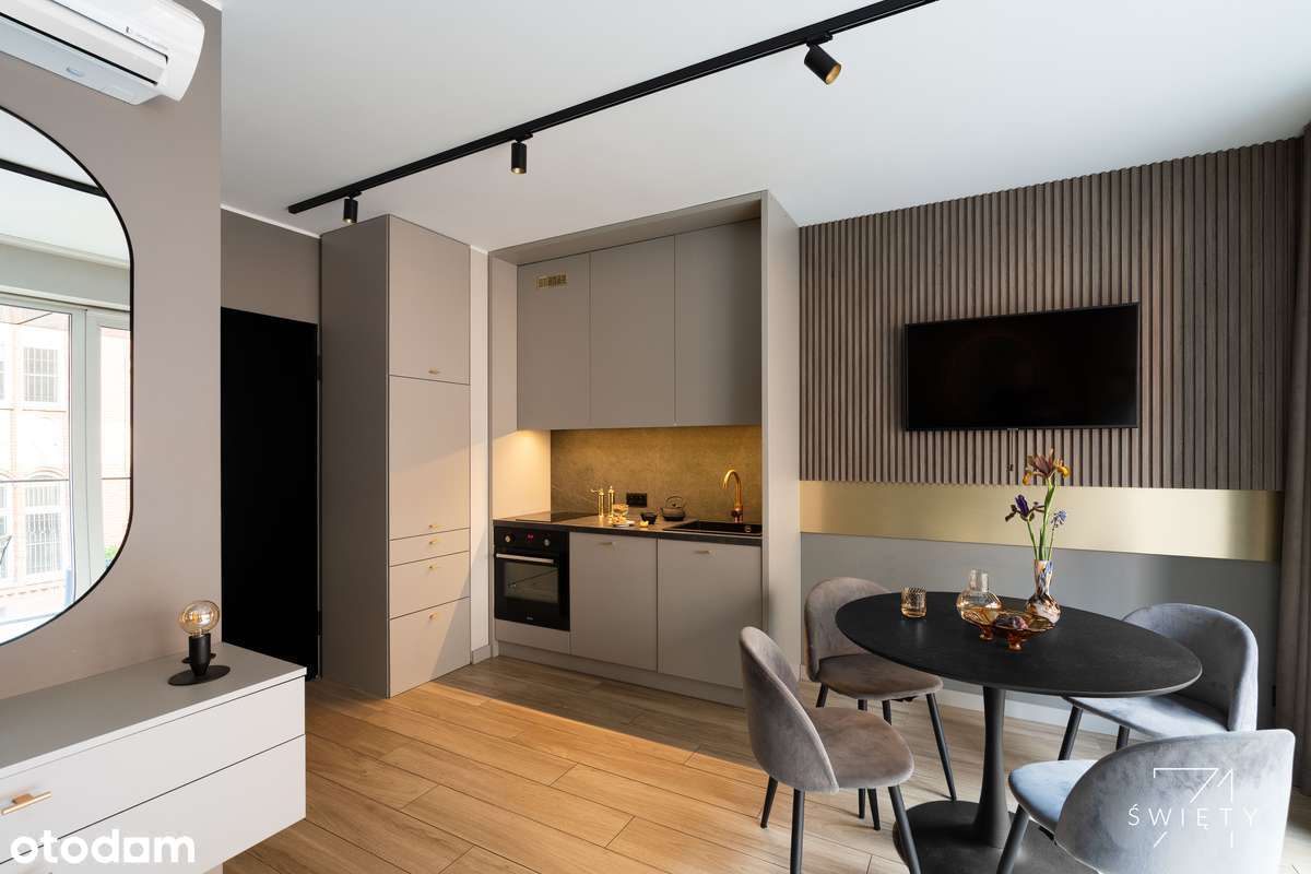 Doskonała lokalizacja, pełne wyposażenie, balkon-8