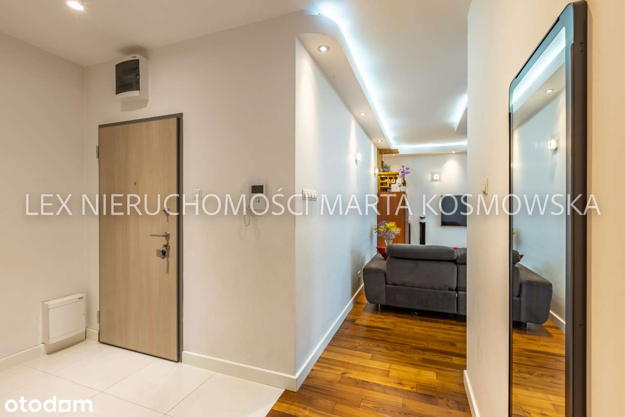 Włochy ul. Instalatorów, 4 pok. duży balkon, piwnica, garaż-2