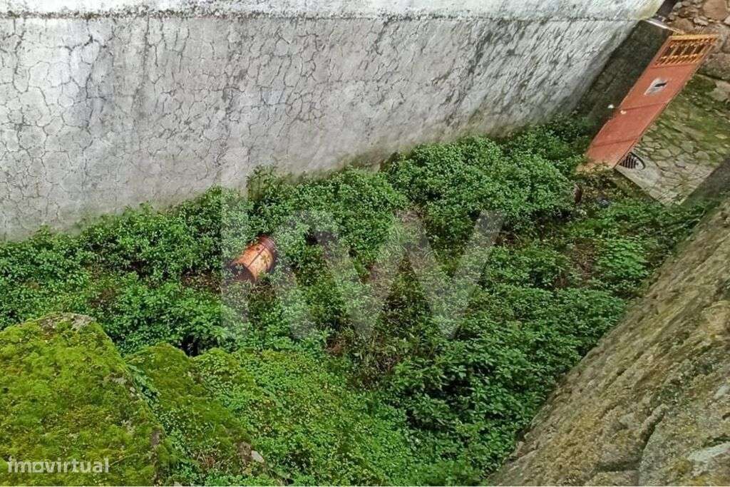 2 Casas Históricas para Recuperar no Coração da Aldeia de Aranhas T2 + - Grande imagem: 5/7