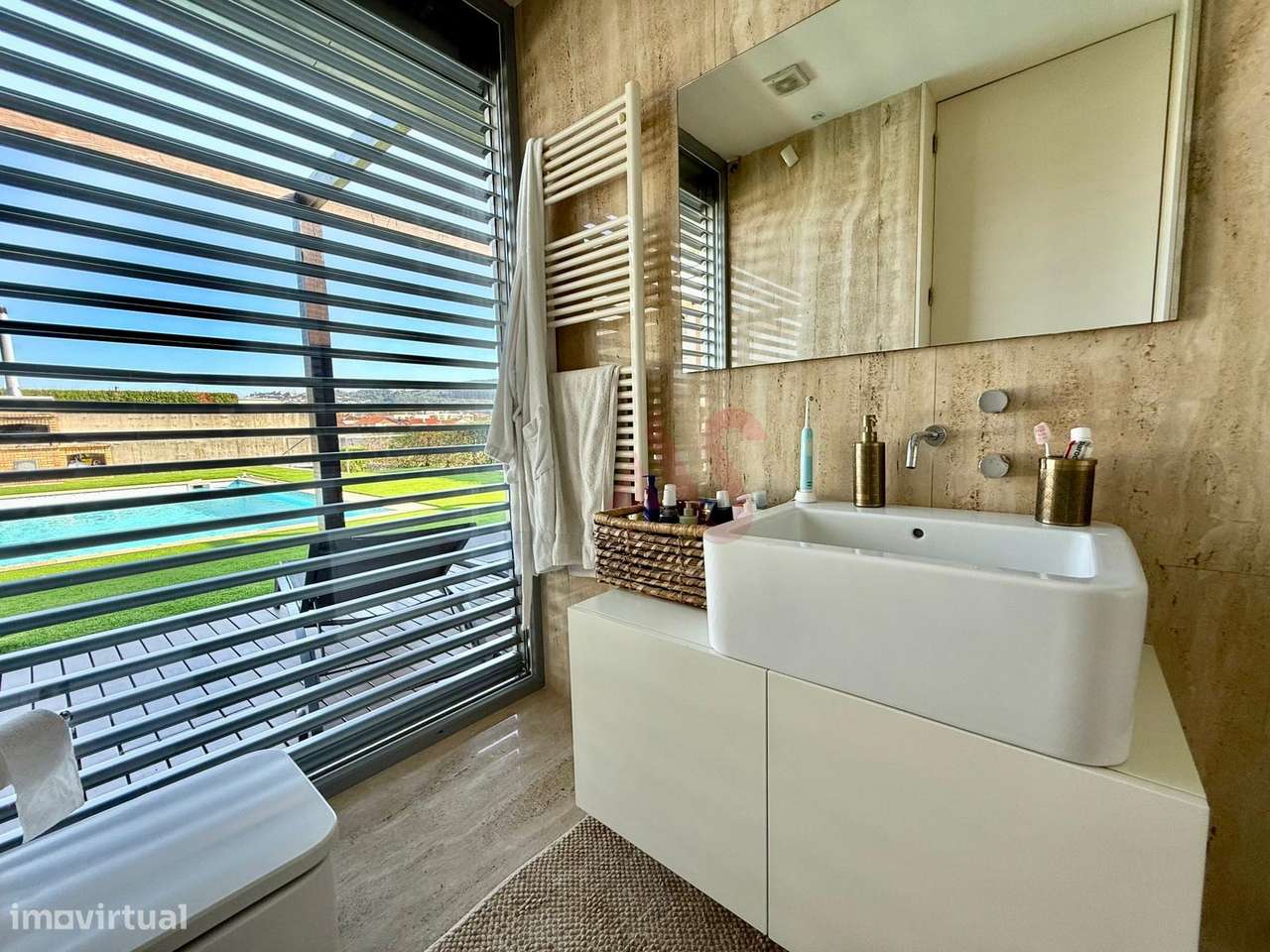 Espetacular Moradia Térrea T4 Em Azurém, Guimarães-22