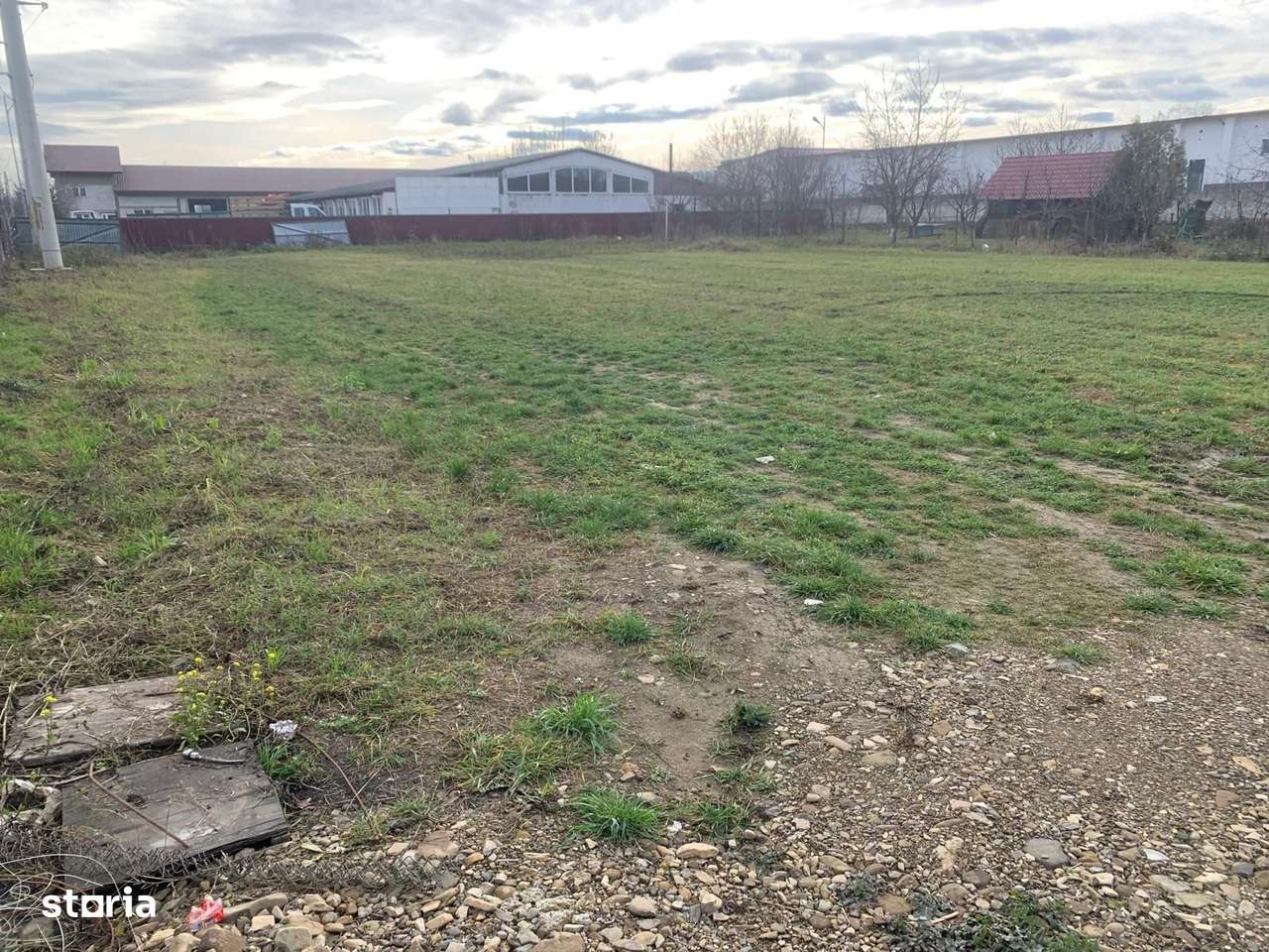 TEREN DE INCHIRIAT /MARGINEA 2000 mp - Imagine principală: 4/10