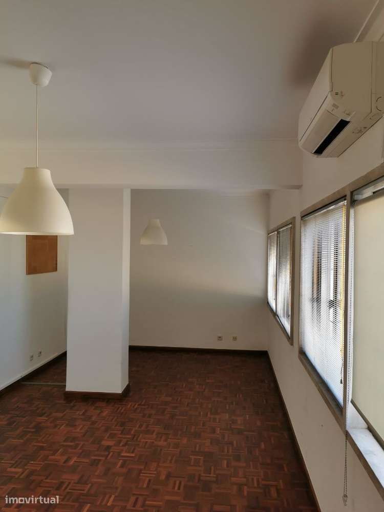 Aluga-se Escritório Atelier/Estúdio, terraço comum 360º - Grande imagem: 3/16