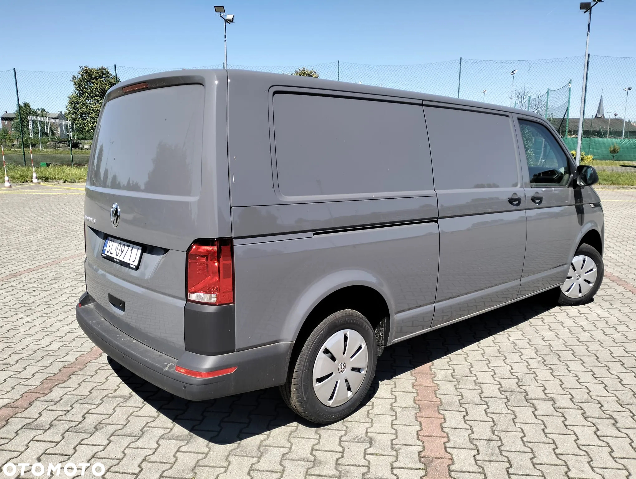 Volkswagen Transporter - 9