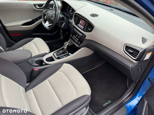 Hyundai IONIQ Hybrid 1.6 GDI Style - 12