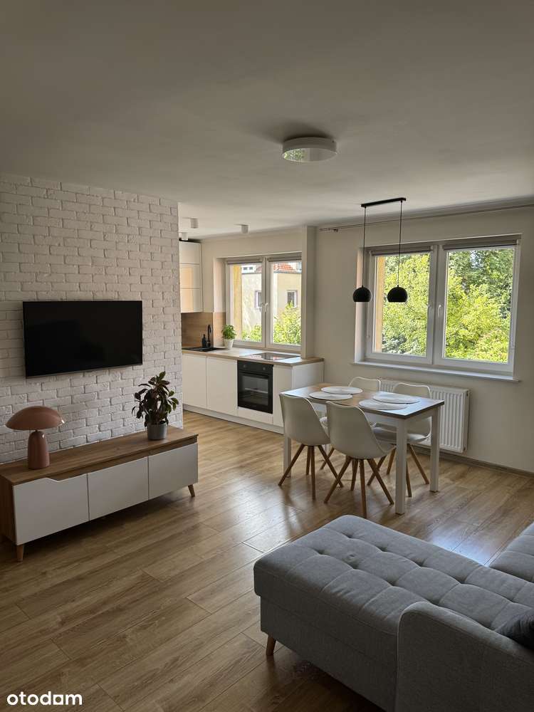 REZERWACJA Przestronne 3 pokoje 67 m² W pełni wyposażone