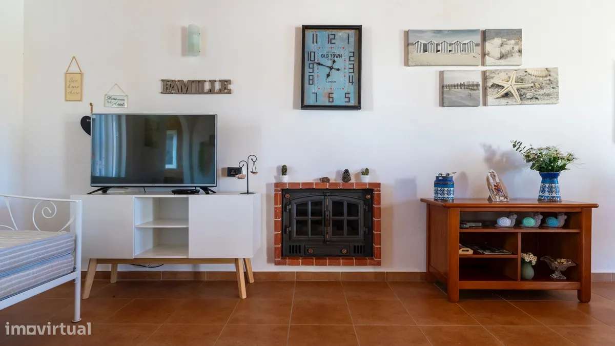 Moradia T3 com piscina-8