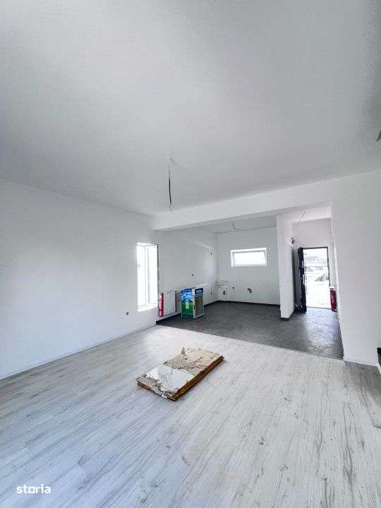 Vila/Triplex Bragadiru P+1+M 4 Camere id nr 42 - Imagine principală: 5/19