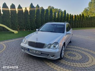 Mercedes-Benz Klasa C 200 T Kompr Avantgarde