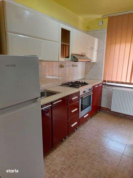 Ofer spre inchiriere apartament 3 camere Calea Aradului - Imagine principală: 4/5