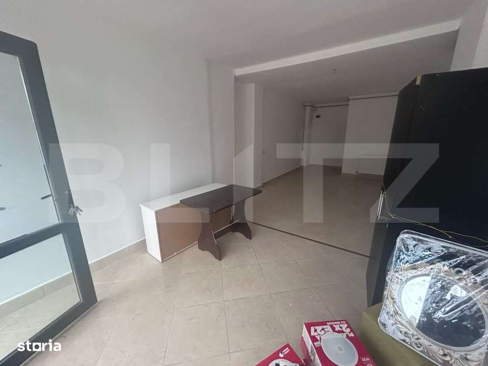 Spatiu comercial de inchiriat, 30 mp, zona Calea Severinului - Imagine principală: 2/3
