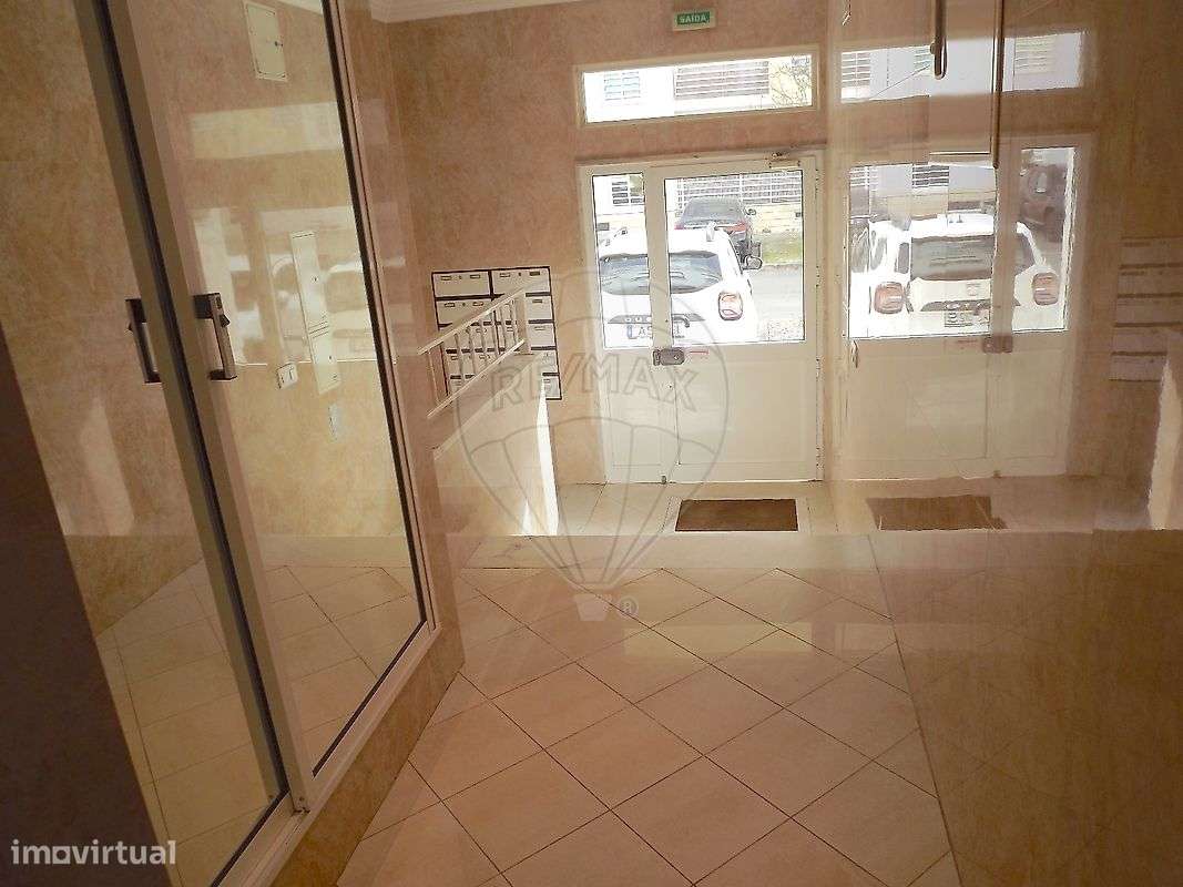 Apartamento T2 para venda - Grande imagem: 2/32