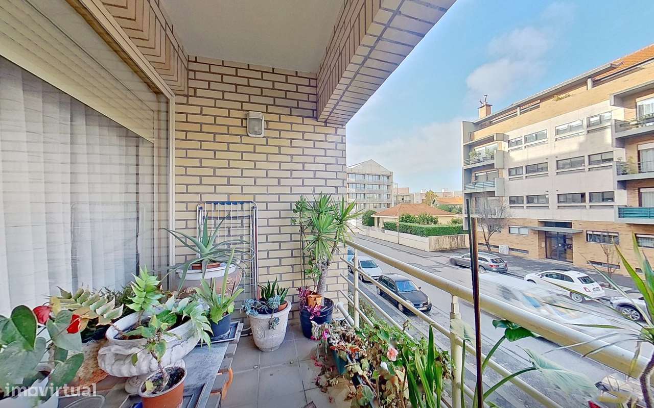 T2 Varanda | Suite | Garagem-2