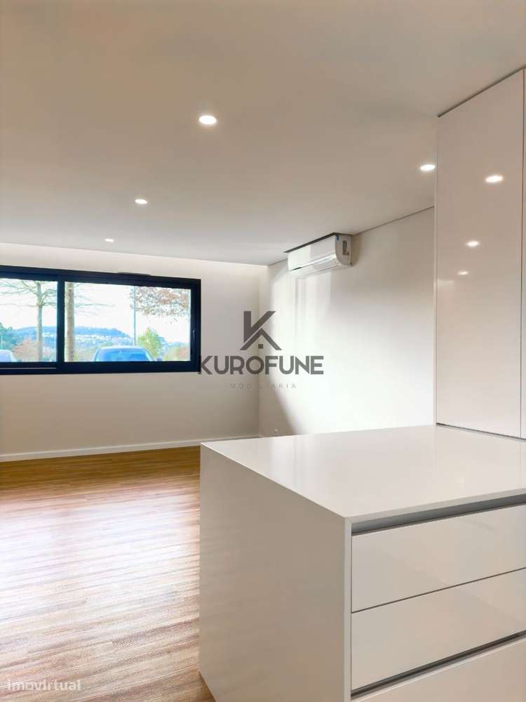T3 Totalmente Equipado em Avintes  Excelente Investimento com Rendi...-1