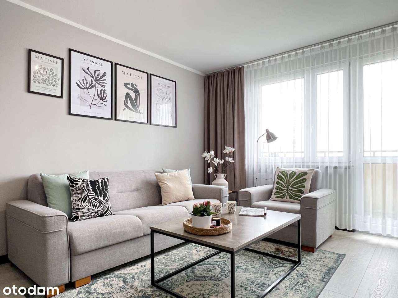 Komfortowe, całkowicie wyremontowane, 2 pok. z balkonem i wyposażeniem - Pełny obrazek: 4/16