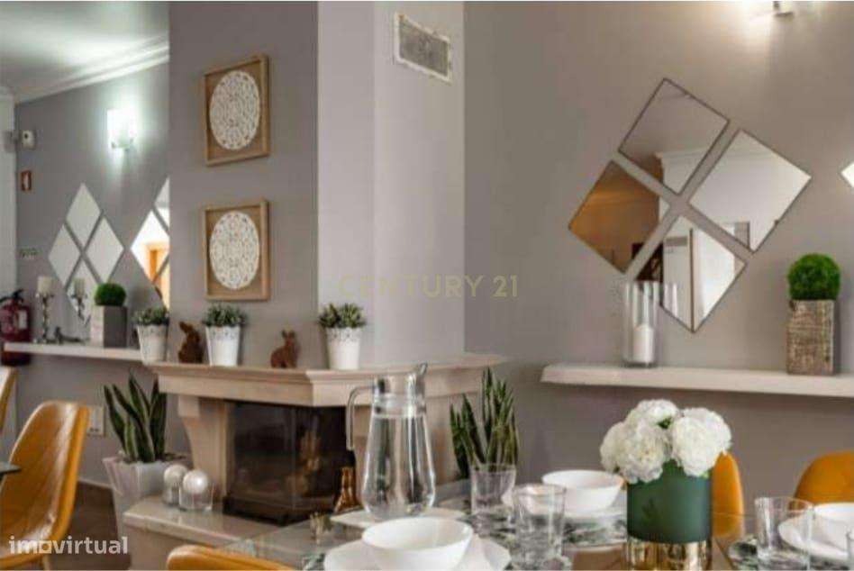 Excelente Oportunidade de Investimento – Moradia transformada em Lar d - Grande imagem: 4/9