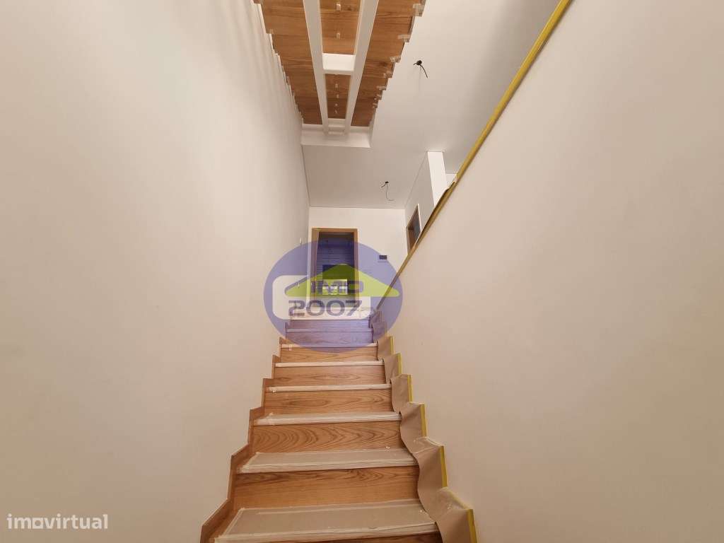 Moradia novas em Lobão-16