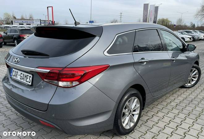 Hyundai i40 1.7 CRDi BlueDrive Premium DCT - 3