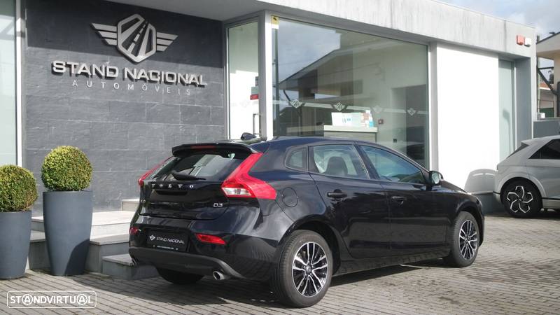 Volvo V40 2.0 D3 Inscription - 8