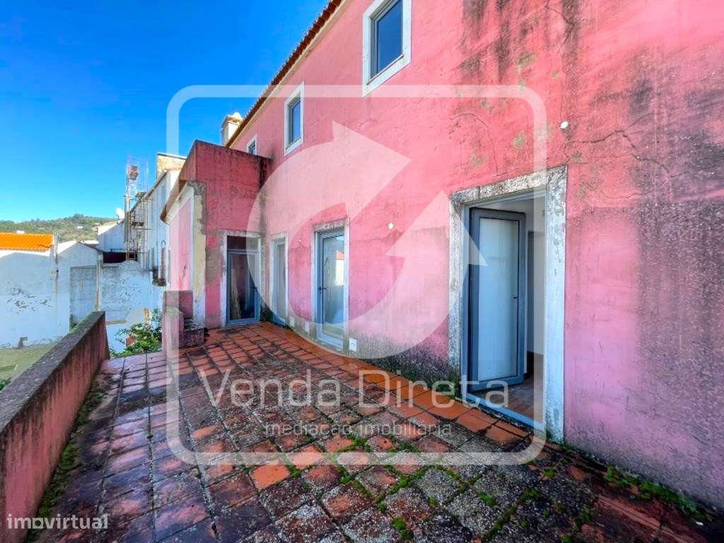 Prédio urbano com logradouro em zona histórica de Portalegre - Pote... - Grande imagem: 5/38