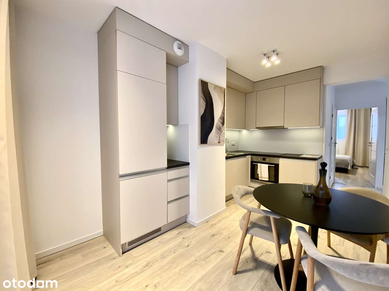 0% prowizji! Nowoczesne 2-pokojowe mieszkanie z dwoma balkonami!-8